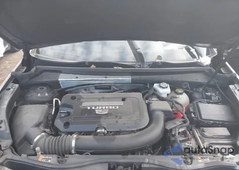 2023 Cadillac Xt4 Awd Premium Luxury z USA, uszkodzony, nr VIN 1GYFZDR49PF110043